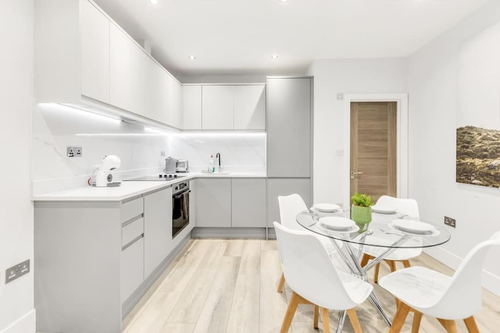 Wow Abbey Road Apartment - Sleeps Up To 8 Londýn Exteriér fotografie