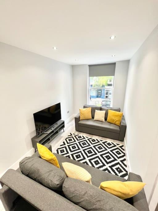 Wow Abbey Road Apartment - Sleeps Up To 8 Londýn Exteriér fotografie